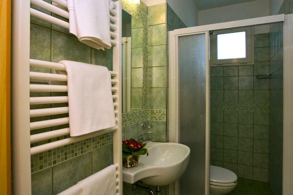 Hotel Andrea'S Rimini Eksteriør bilde